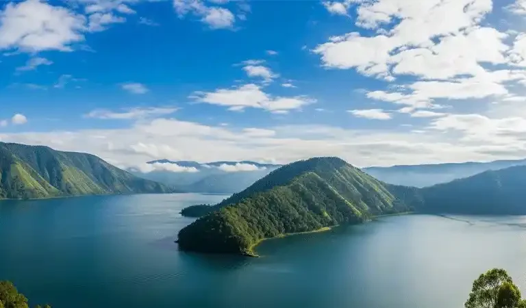 Panduan Melawat Tempat Menarik Sekitar Danau Toba