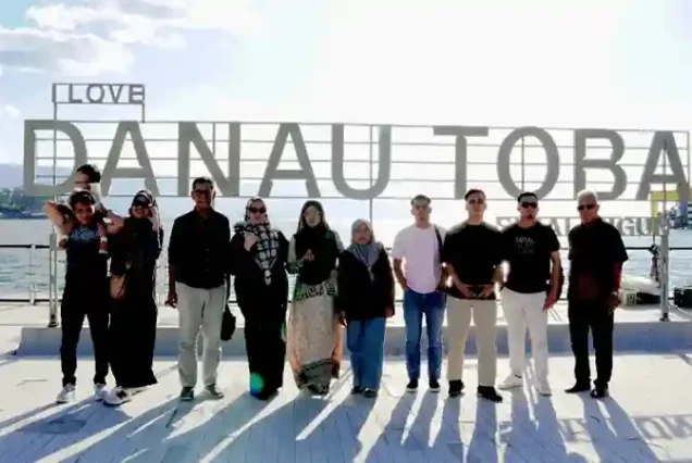 Pakej Percutian Medan Danau Toba 6H5M Samosir & Simalem