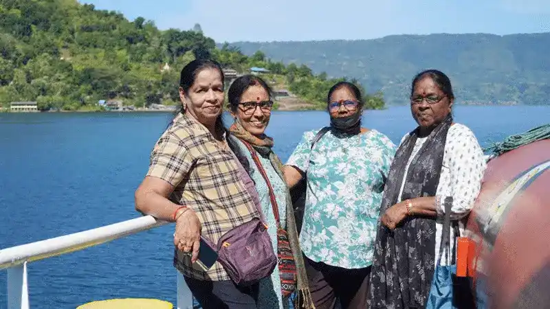 Mengapa Wisatawan Malaysia Memilih Aulia Tour Medan untuk Danau Toba