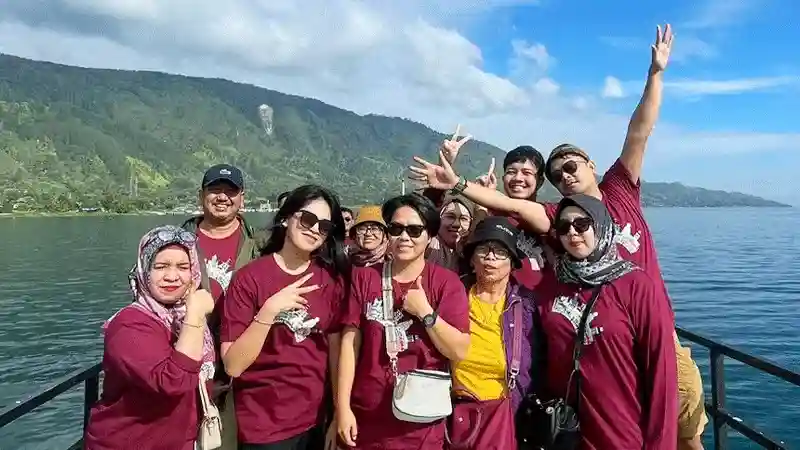 paket percutian medan danau toba